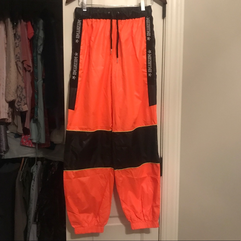 Fashion Nova Me Not Me Orange Jogger Wind Pants M